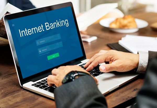 Nạp tiền điện thoại bằng tài khoản ngân hàng qua Internet Banking