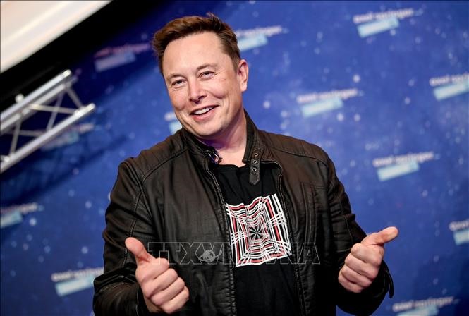 Elon Musk là một trong TOP những người giàu nhất thế giới 2021 với tổng tài sản lên đến 195 tỉ USD