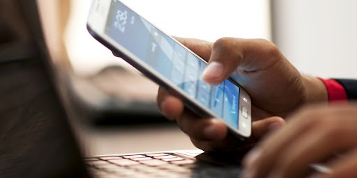 Cước phí là một trong những vấn đề cần chú ý khi ứng tiền