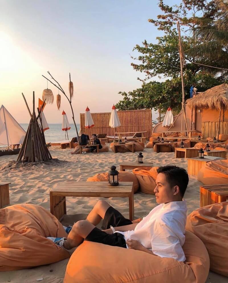 Check in sống ảo tại Golden Sand Bar
