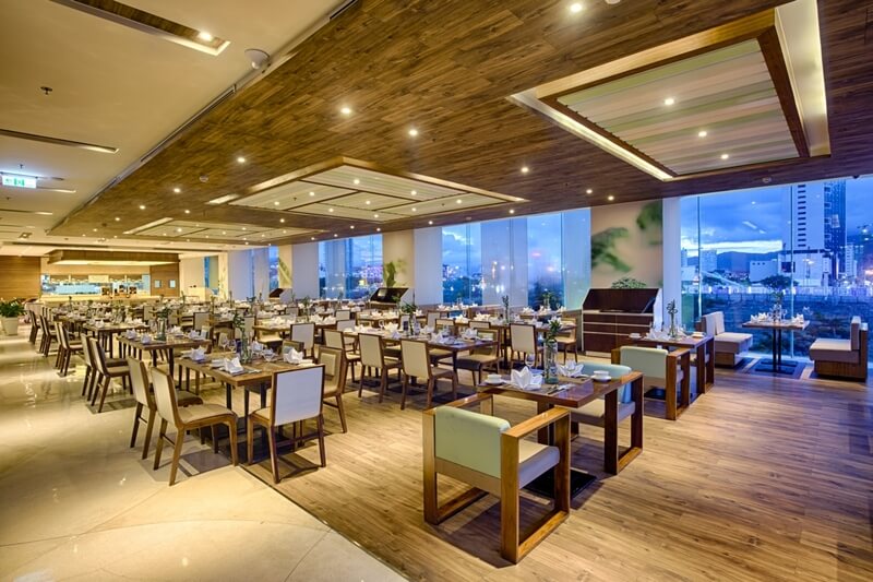 nhà hàng FishCa của khách sạn A La Carte