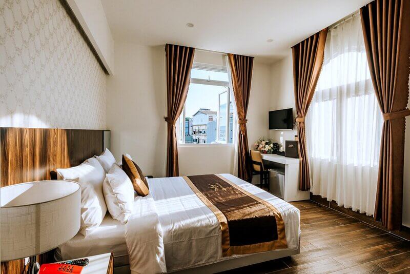 khách sạn 3 sao đà lạt mới xây