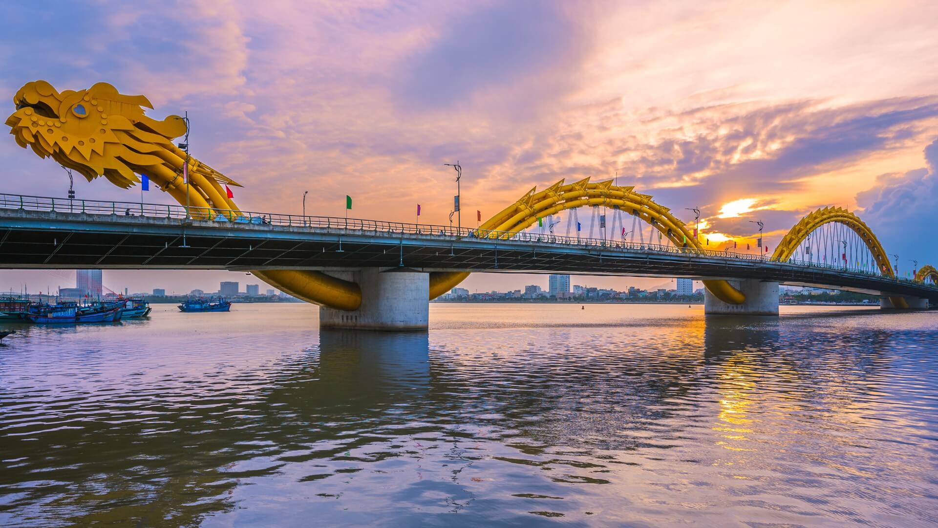Khám phá cầu Rồng Đà Nẵng - Biểu tượng mới của thành phố | Money24h