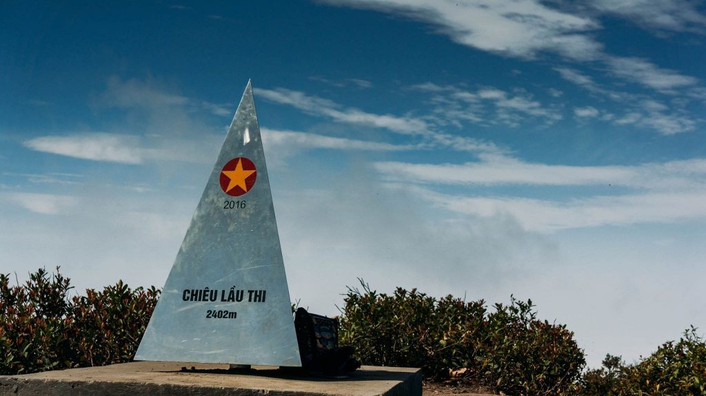 dinh-nui-chieu-lau-thi