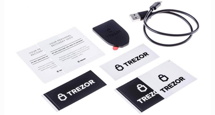 Những phụ kiện khác của ví lạnh Trezor