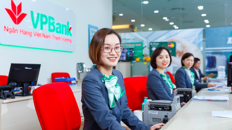 VP Bank ngân hàng cho làm thẻ ATM dưới 18 tuổi