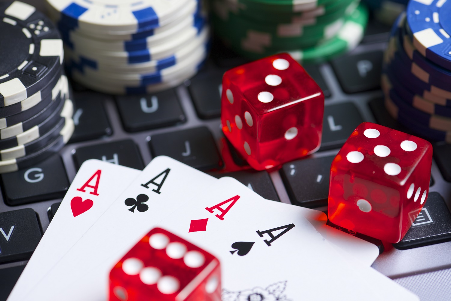 Chứng khoán phái sinh dễ trở thành hình thức cờ bạc trá hình