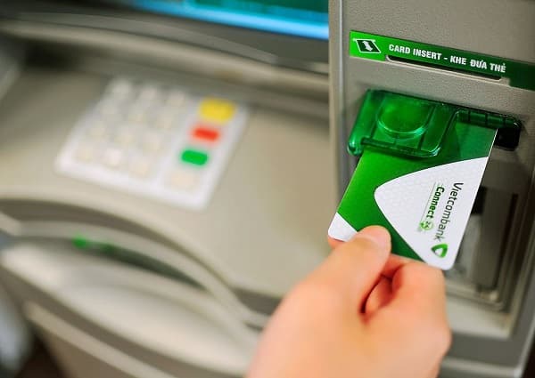 Kích hoạt thẻ tại các máy ATM