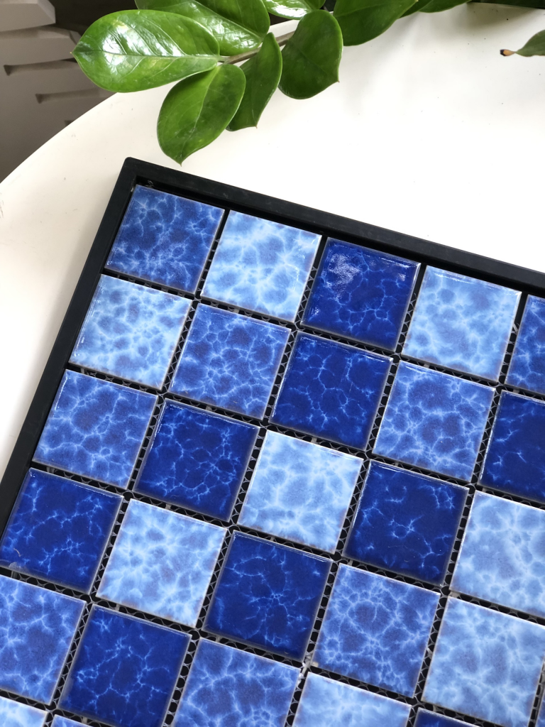 Gạch mosaic gốm sứ ốp tường